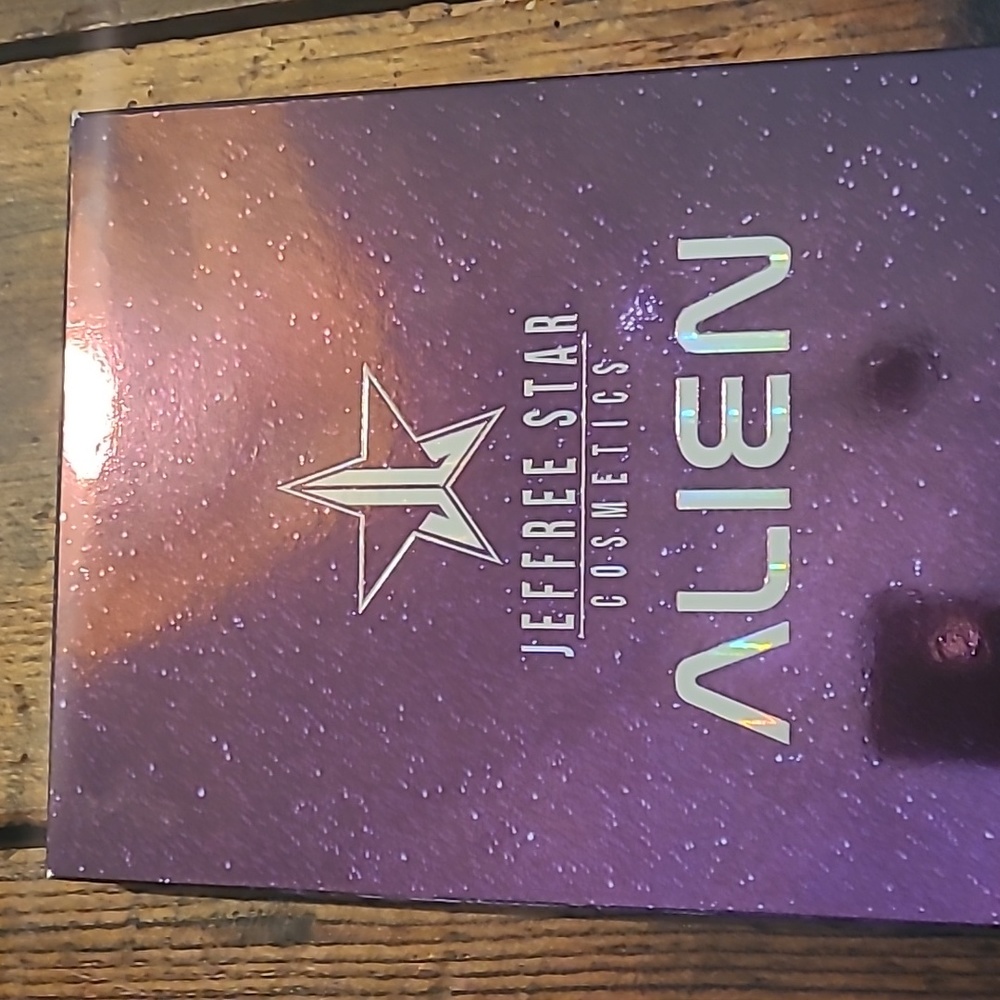 Jeffree Star Alien
